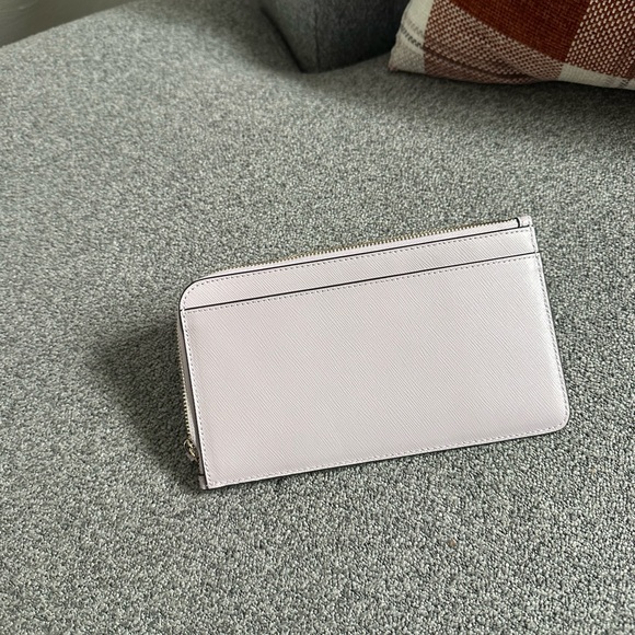 kate spade lavender Wristlet - Picture 4 of 4